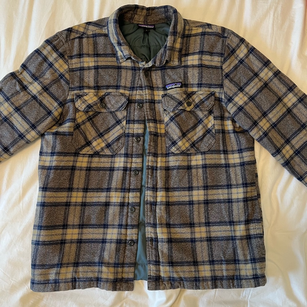 Patagonia Insulated Flannel Shirt — size Large LIKE NEW